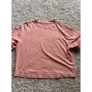 Universal Threads Women's Size Small Salmon Color Plain Flowy T-Shirt